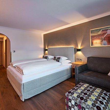 Hotel Garni Edelweiss 레흐암 아르베르크 외부 사진