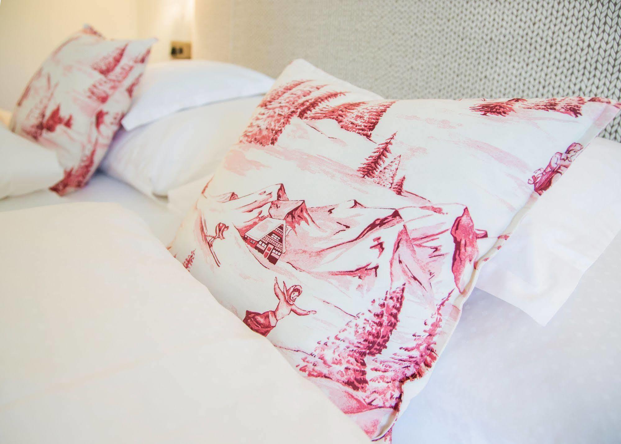 Hotel Garni Edelweiss 레흐암 아르베르크 외부 사진